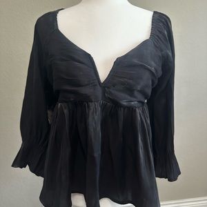 Black 3/4 top